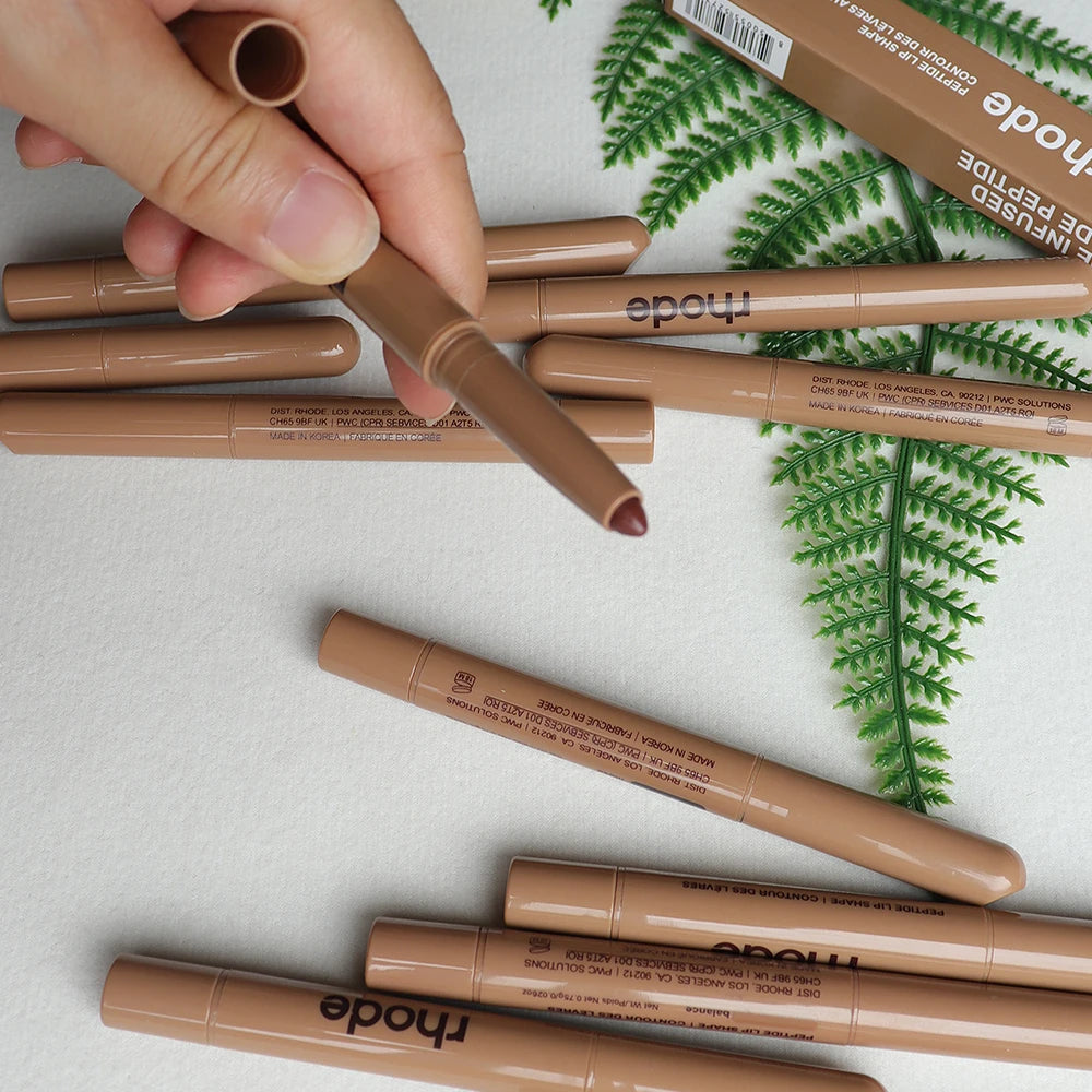 Rhode Skin Lip Pen - Lápis Contorno Labial de Longa Duração